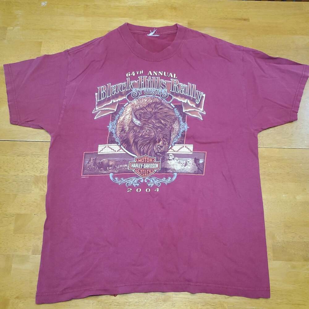 Harley Davidson T Shirt Sturgis Black Hills Rally Men's Large 2004 Buffalo Red - Picture 1 of 6